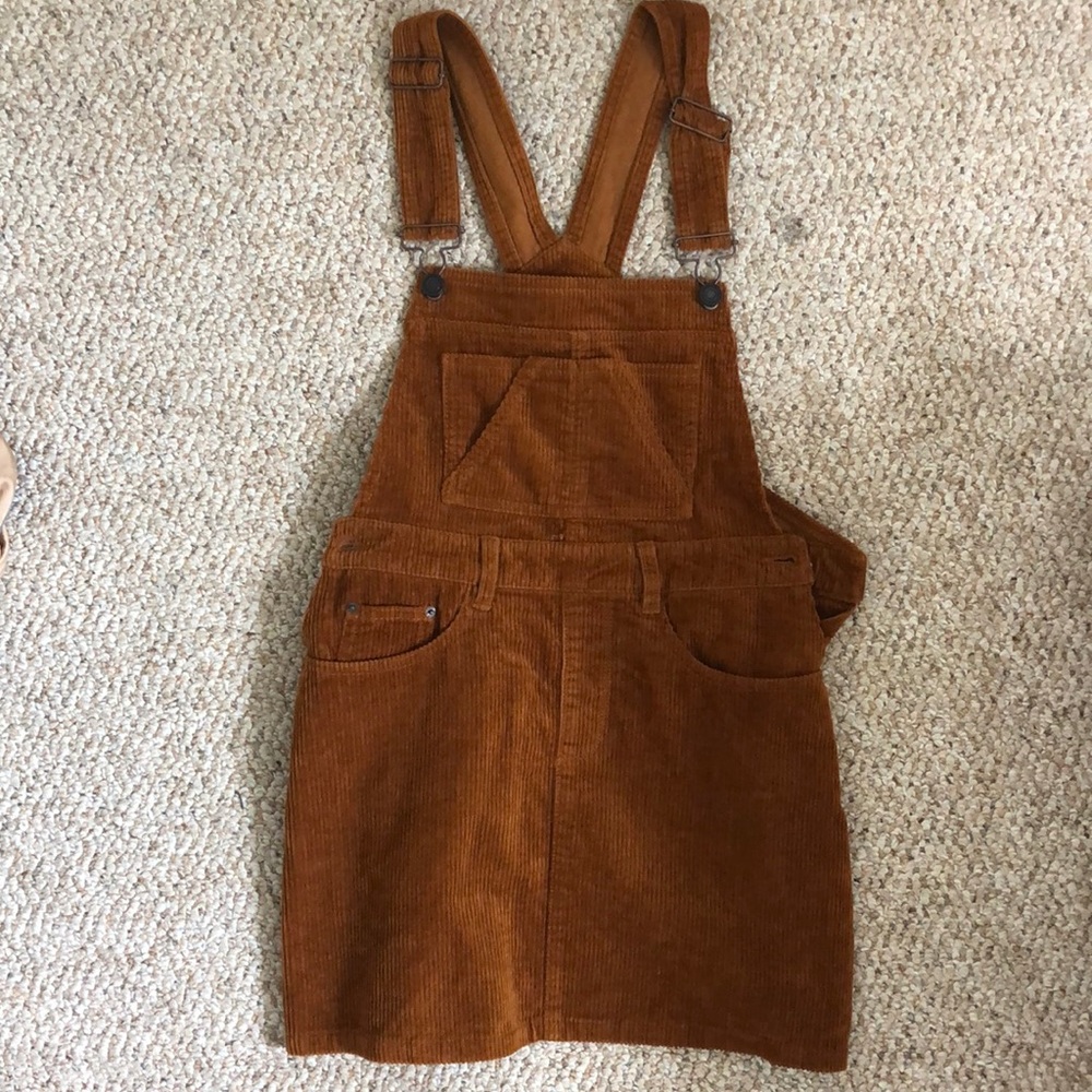 Brown corduroy overall dress✨